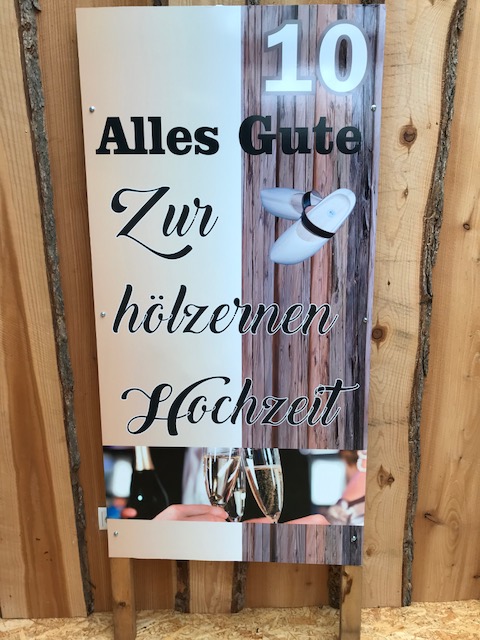 Hölzerne Hochzeit